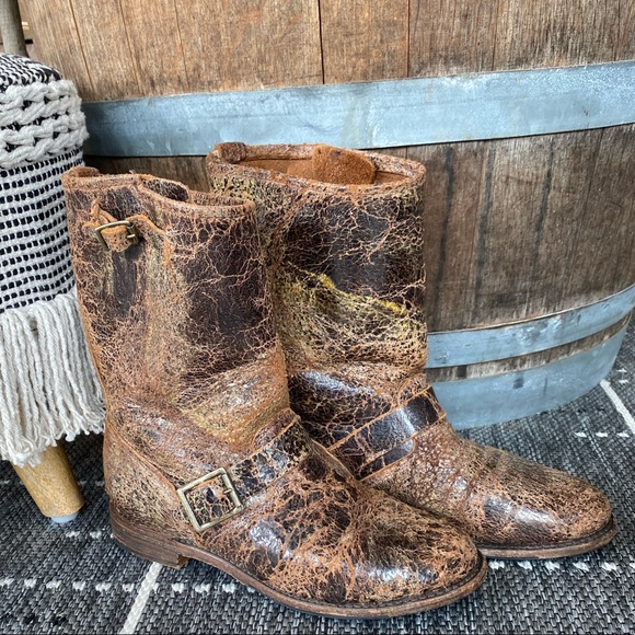 The Vintage Shoe Co. Distress Moto Boot - Picture 2 of 10